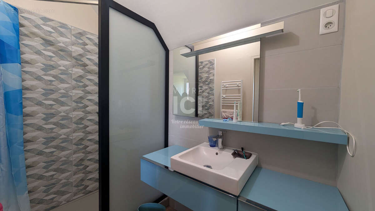 Maison à SAINT-MATHURIN-SUR-LOIRE