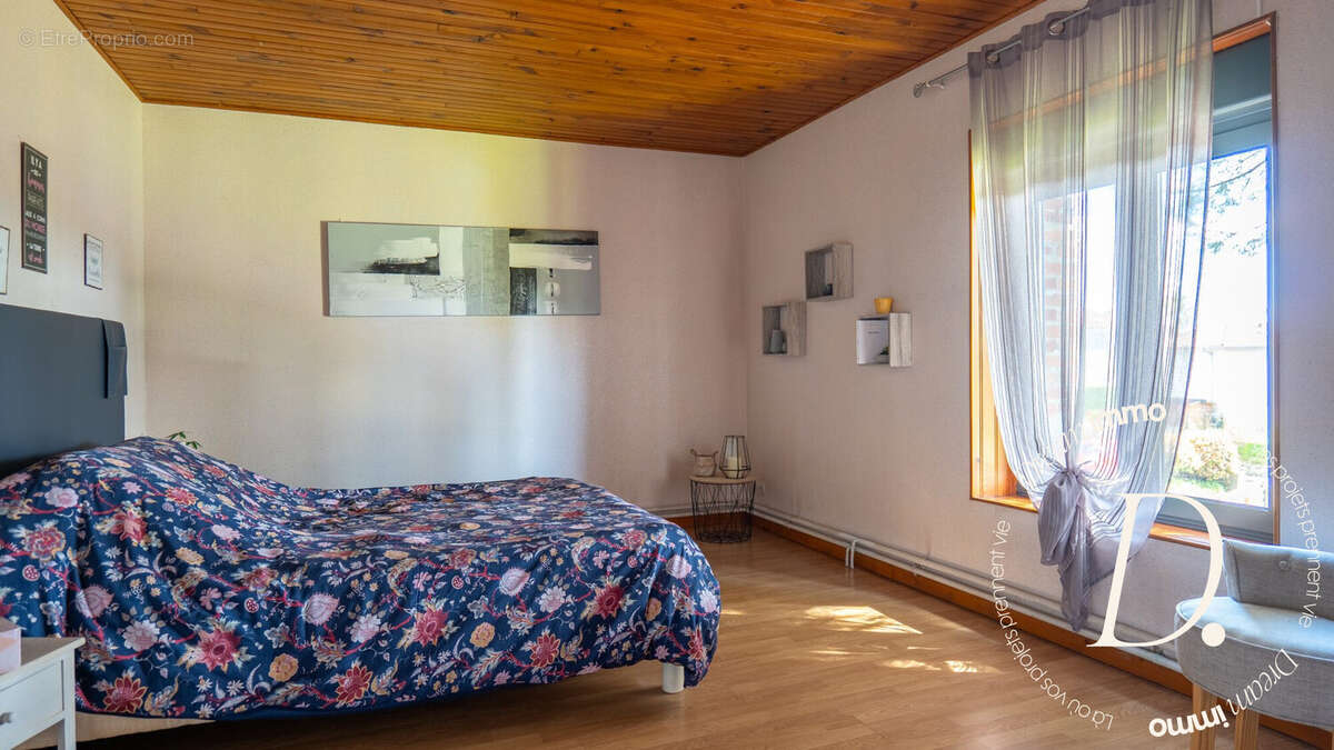 Maison à MEES