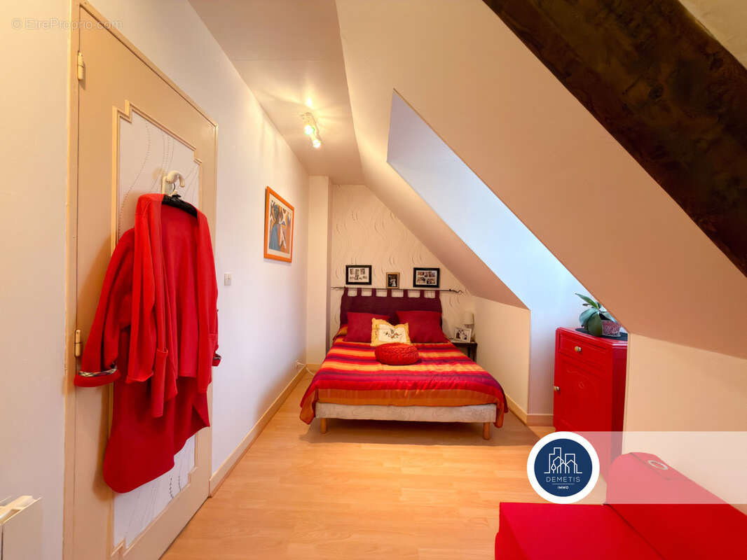 Maison à PRUILLE-LE-CHETIF