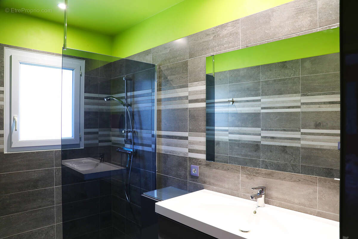 Maison à MESCHERS-SUR-GIRONDE