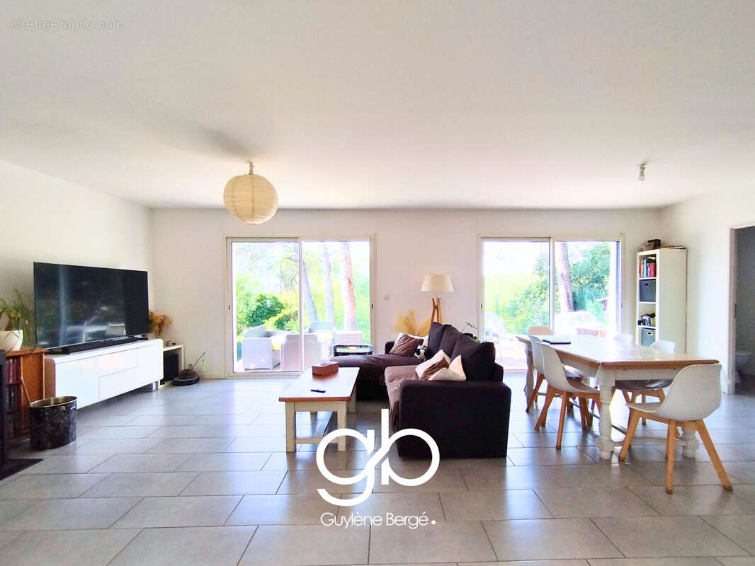 Maison contemporaine 2015   4 pièces   garage   jardin   prades-le-lez   proche montpellier - photo 4