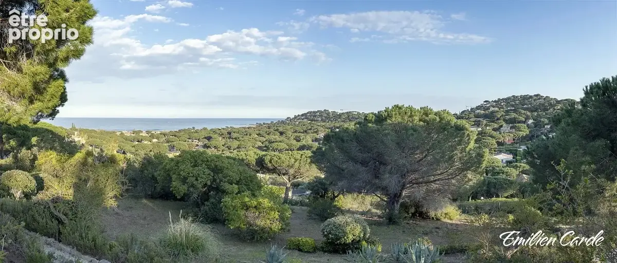 Terrain 1725 m² à Sainte-Maxime  - photo 6