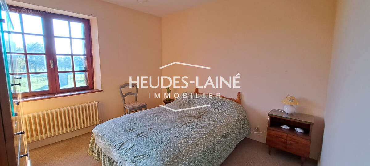 Maison à ISIGNY-LE-BUAT