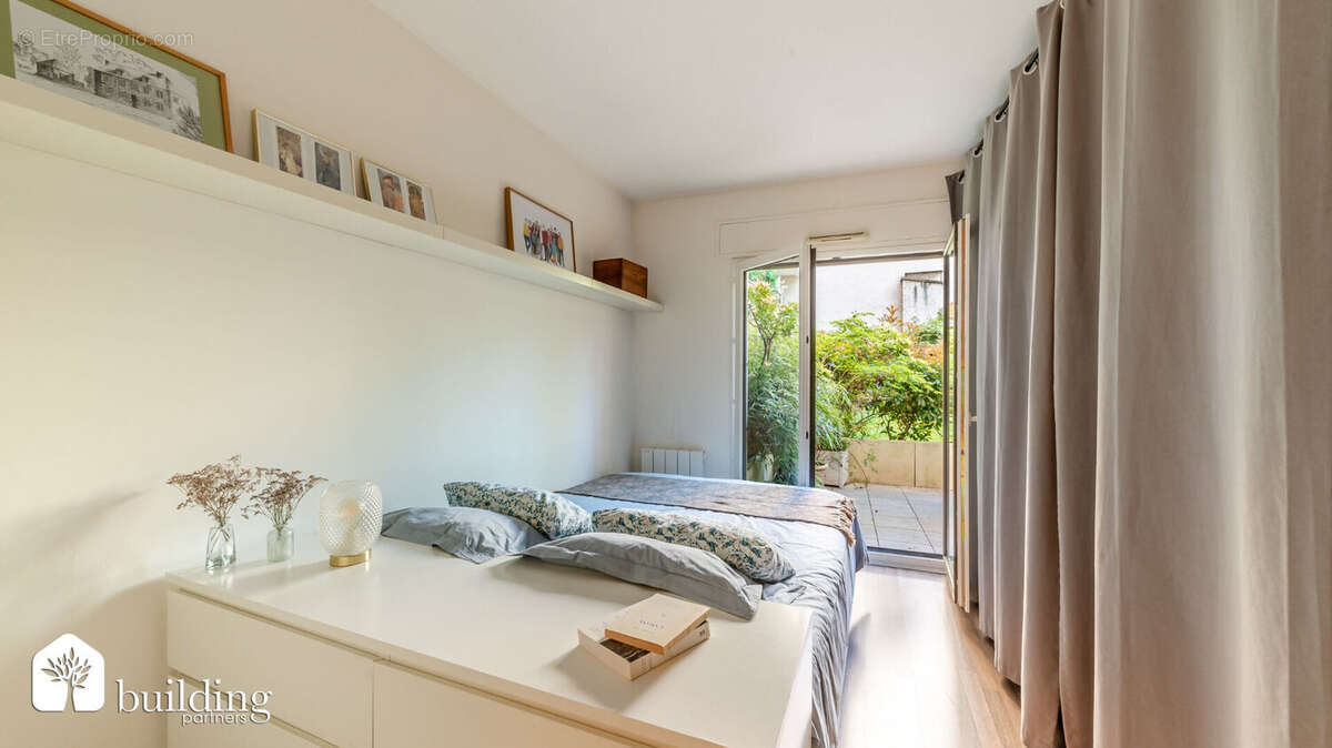 Appartement à LEVALLOIS-PERRET
