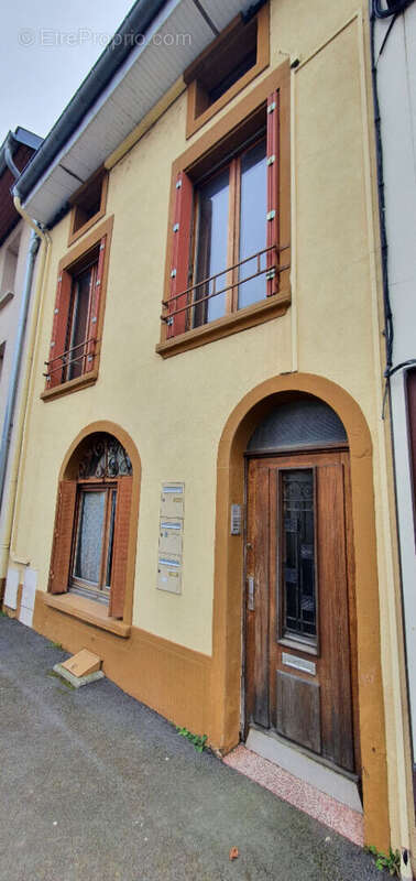 Immeuble Chateau Salins - photo 2