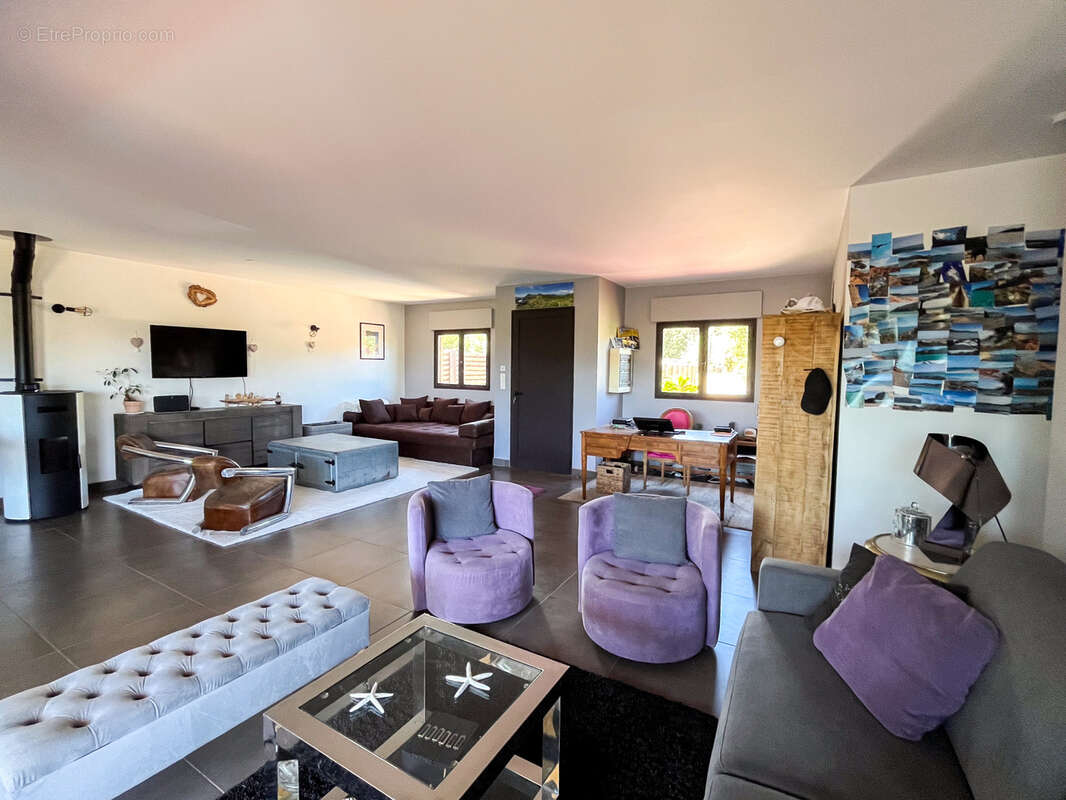 Maison à PORTO-VECCHIO