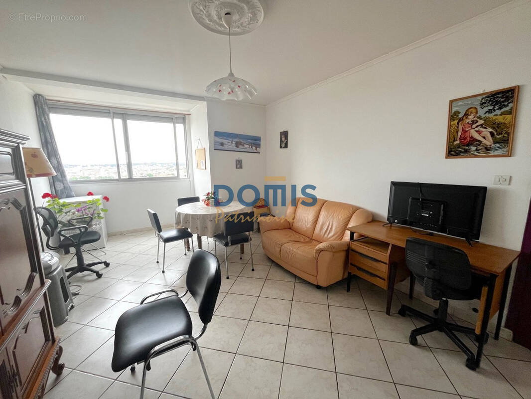 Appartement à NIMES