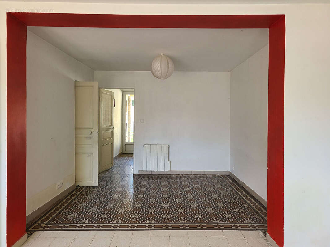 Maison à ESCRENNES