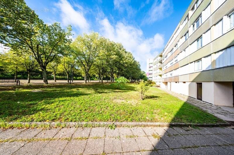 Appartement à QUETIGNY