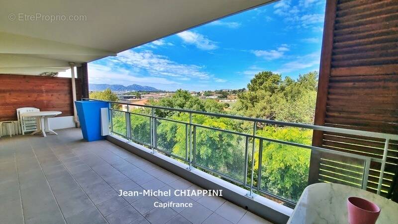 Appartement à MARSEILLE-12E