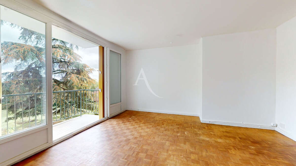 Appartement à LE RAINCY