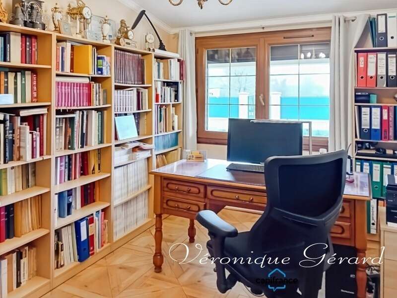 Maison à MOULIN-NEUF