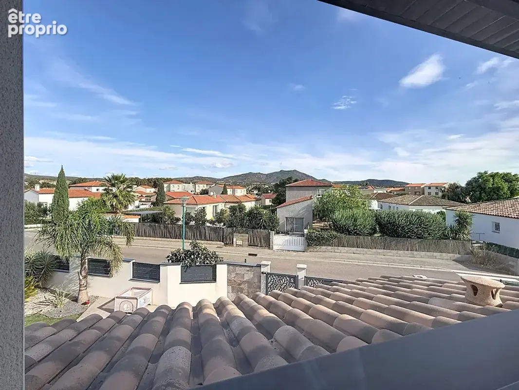 Villa 4 faces avec suite parentale et piscine - photo 15