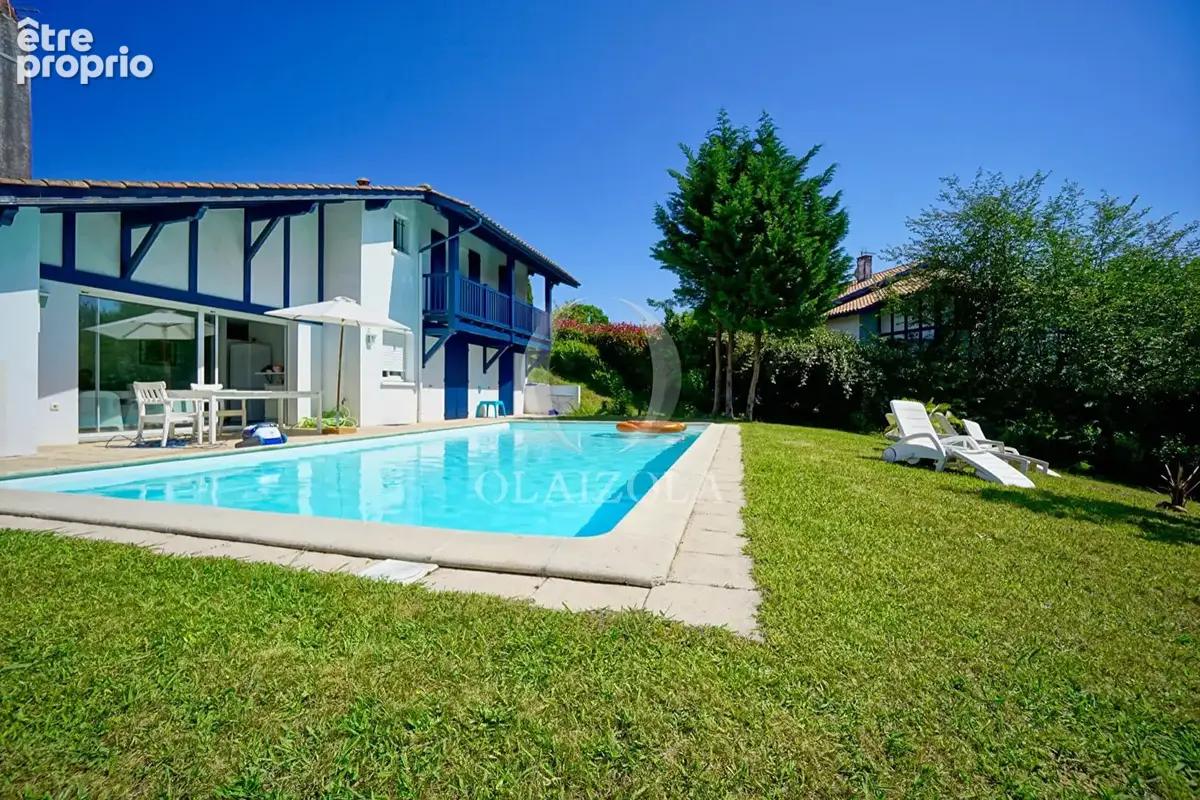 BASSUSSARRY : Maison avec piscine, vue dégagée et au calme au sein du Golf du Makila - photo 11