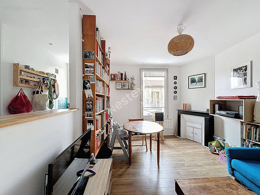Appartement à MONTREUIL