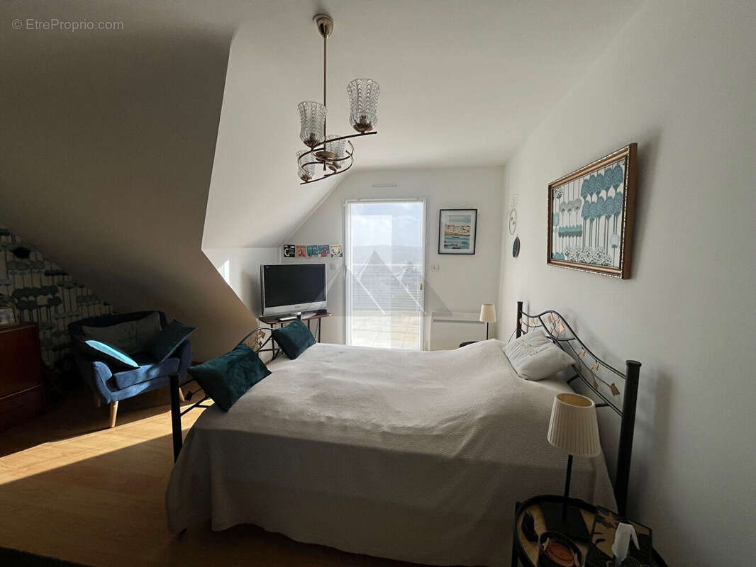 Maison à LE RELECQ-KERHUON