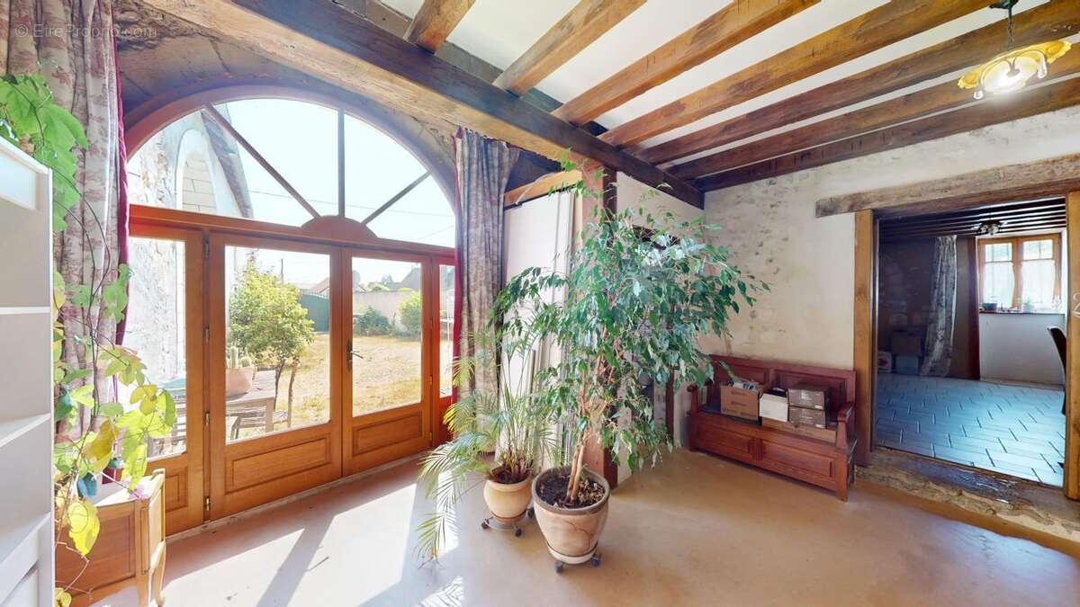 Maison à SAINT-SATUR