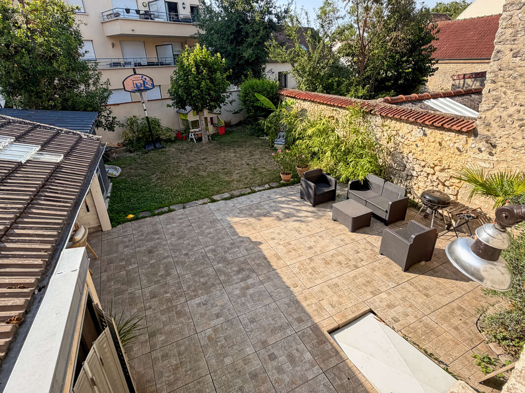 Maison de caractère avec jardin - Potentiel profession libérale - photo 21