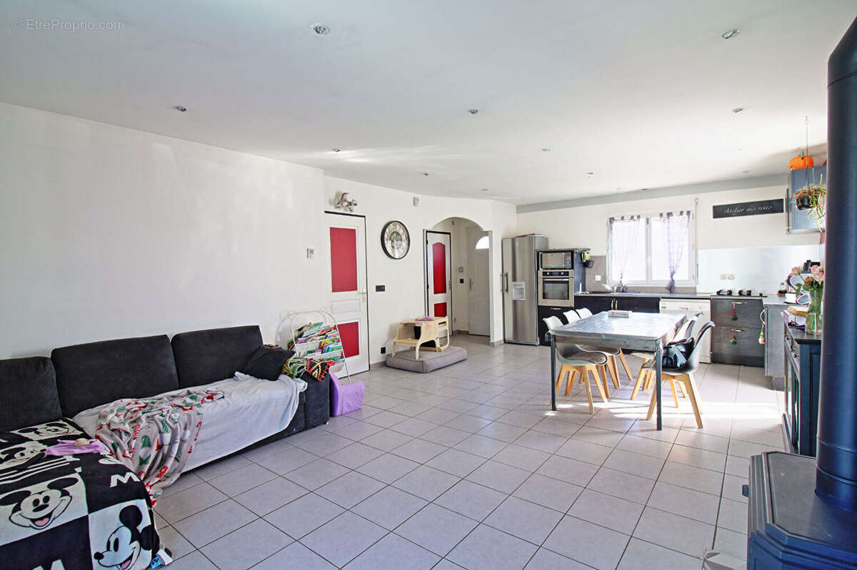 Maison à CHAMPIER