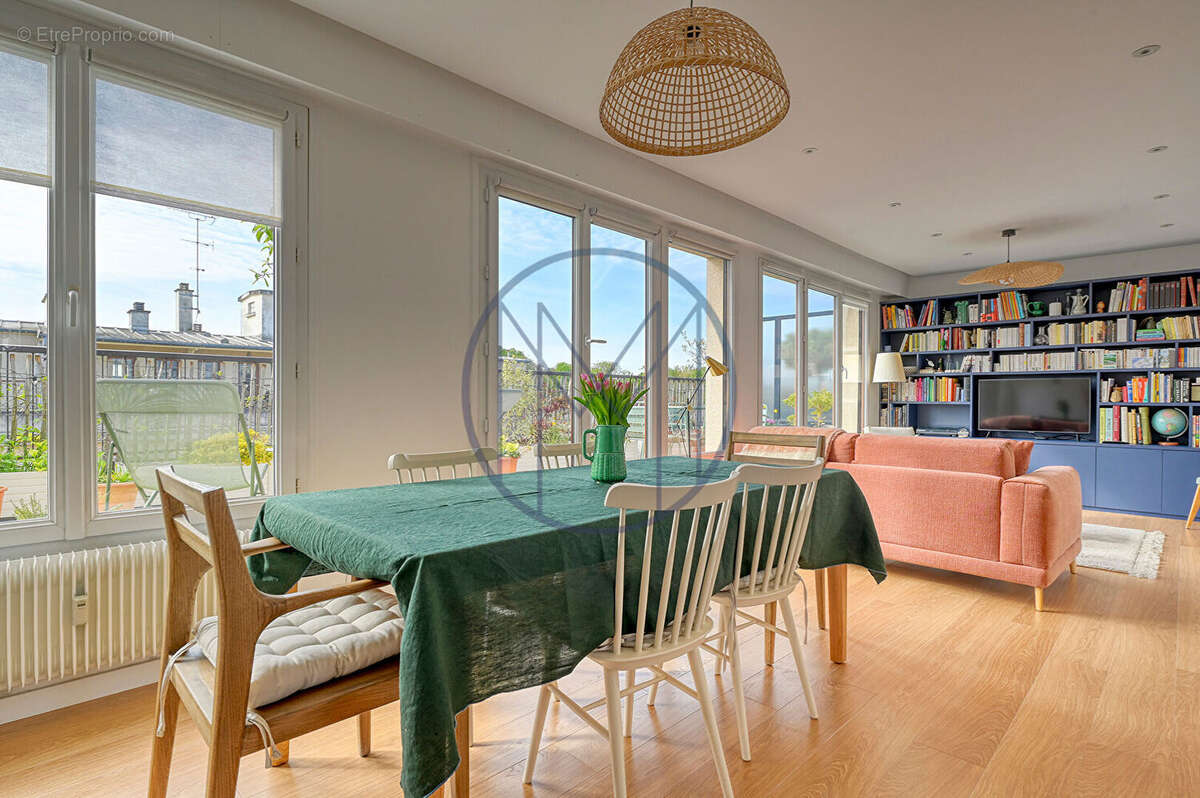 Appartement à VERSAILLES