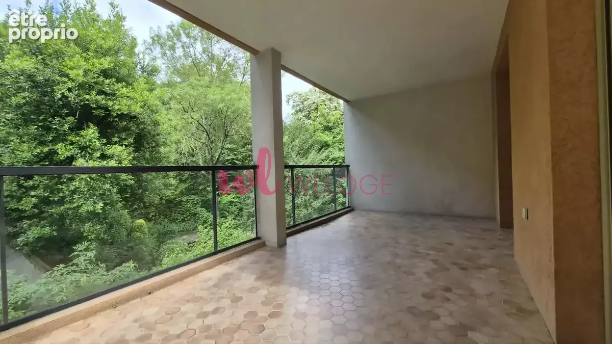 T3 lumineux, grand balcon et box ferme quai gillet - photo 8