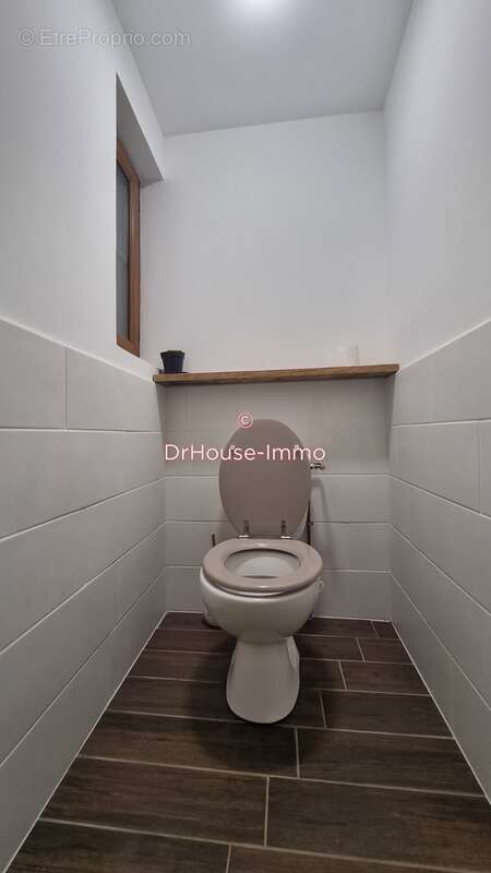 Maison à VICQ-EXEMPLET