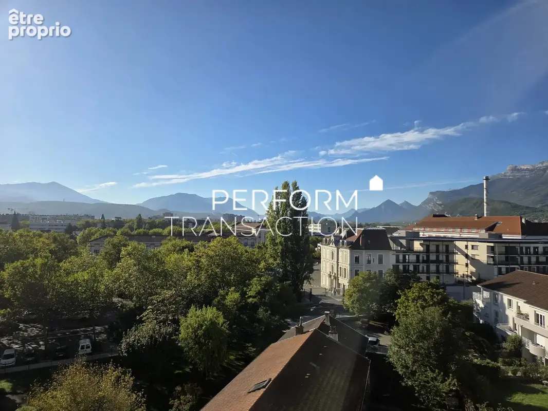 GRENOBLE, Les Eaux Claires - photo 8