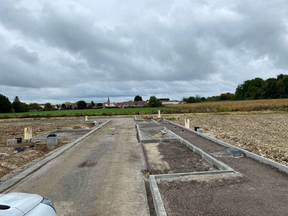 Terrain à NOYELLES-GODAULT