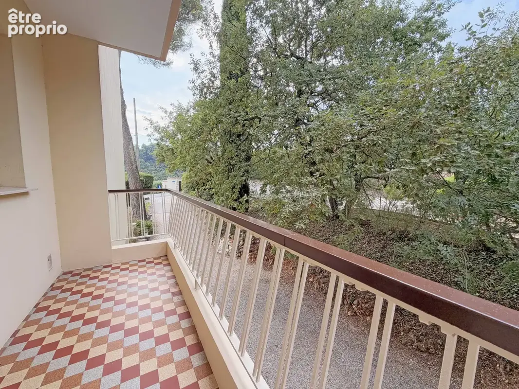 Vence quartier de l'Ara - Appartement de 3 pièces de 84 m2 avec terrasse et garage - photo 9