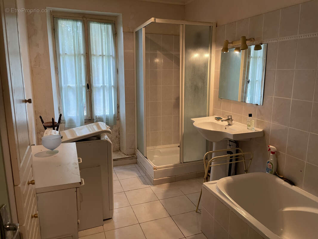 Maison à CASTILLON-LA-BATAILLE