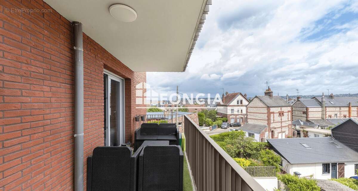 Appartement à SOTTEVILLE-LES-ROUEN