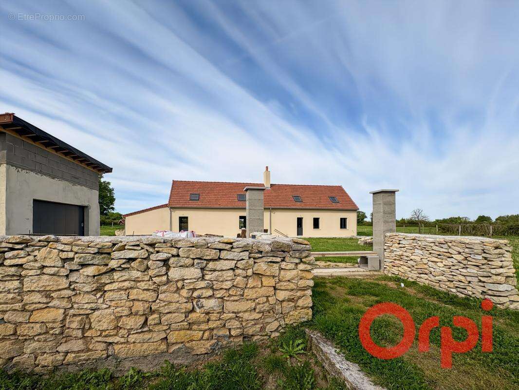 Maison à BLET
