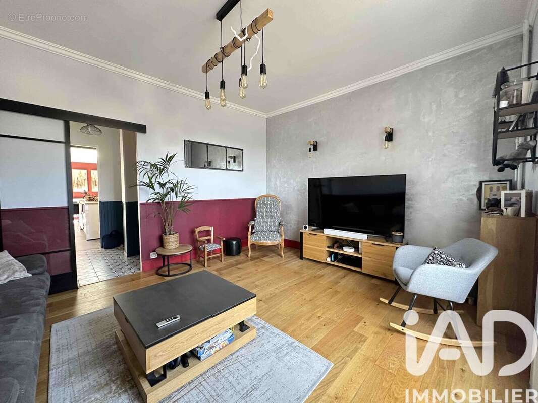 Photo 2 - Maison à HOUILLES