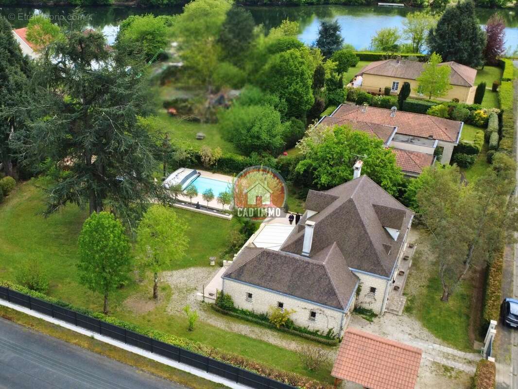 Photo Maison à Bergerac au prix de 800 000€