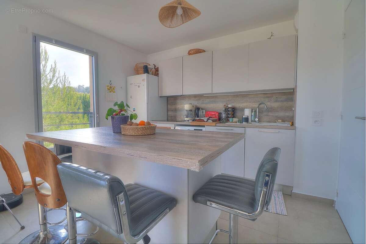 Appartement à MOUGINS