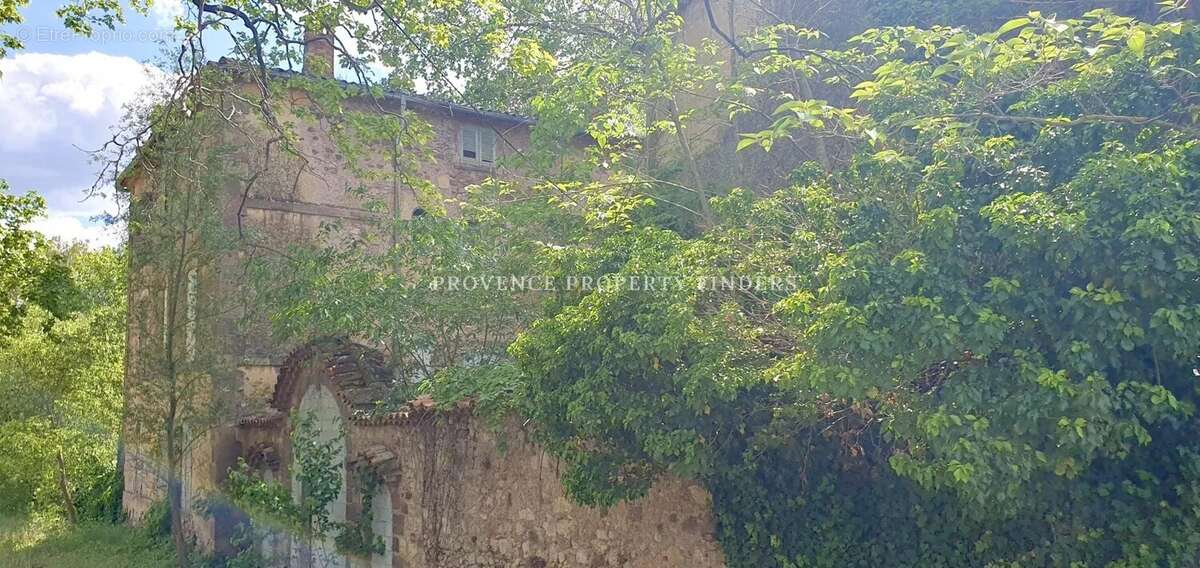 Maison à LE CANNET-DES-MAURES