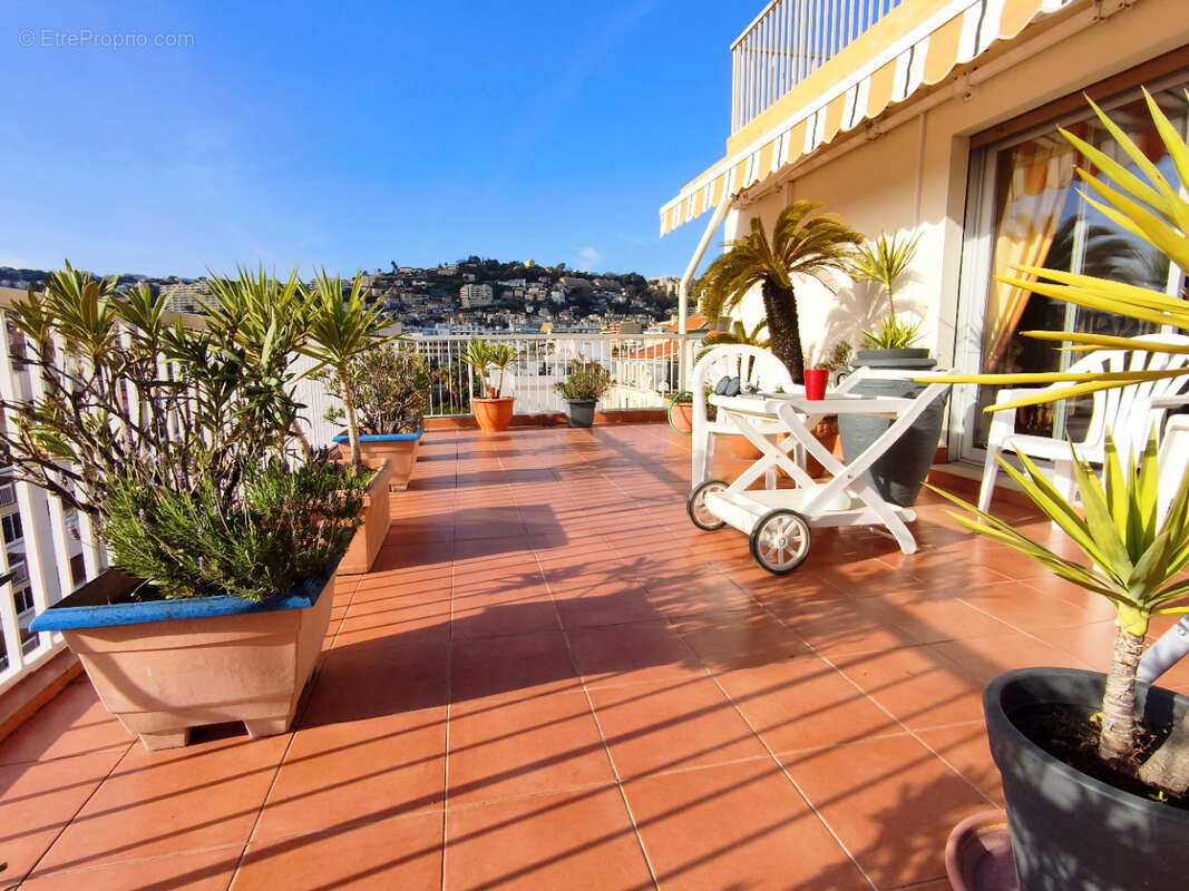 Photo 2 - Appartement à NICE