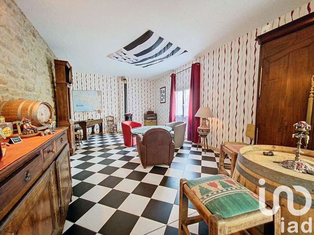 Maison 274 m² à Cherrueix  - photo 4
