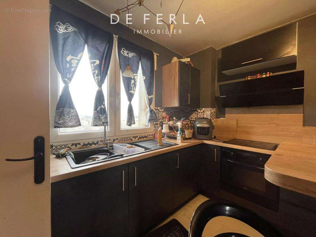 Appartement à IVRY-SUR-SEINE