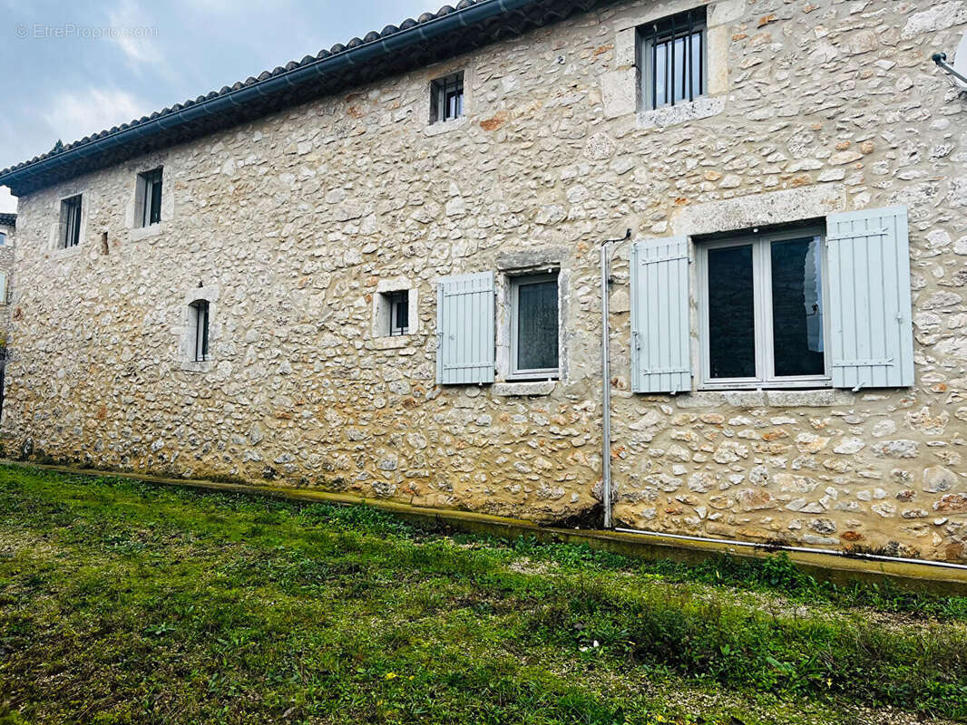 Maison à GOUDARGUES