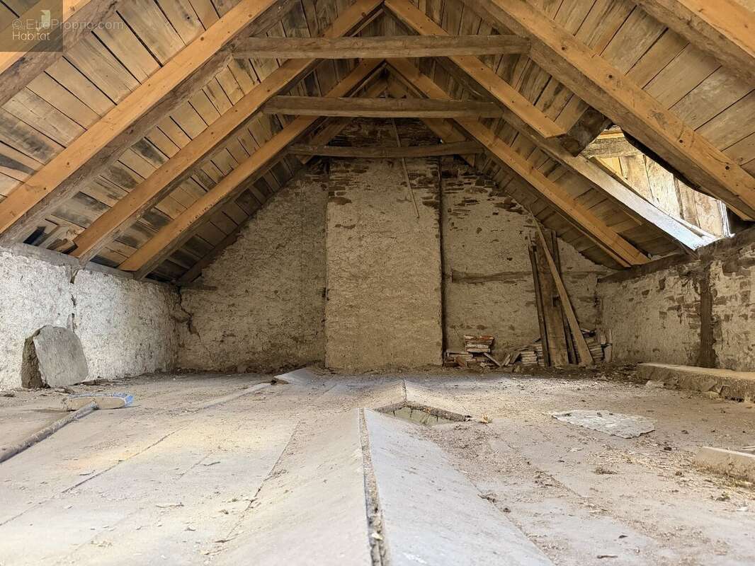 Maison à PONT-DE-SALARS