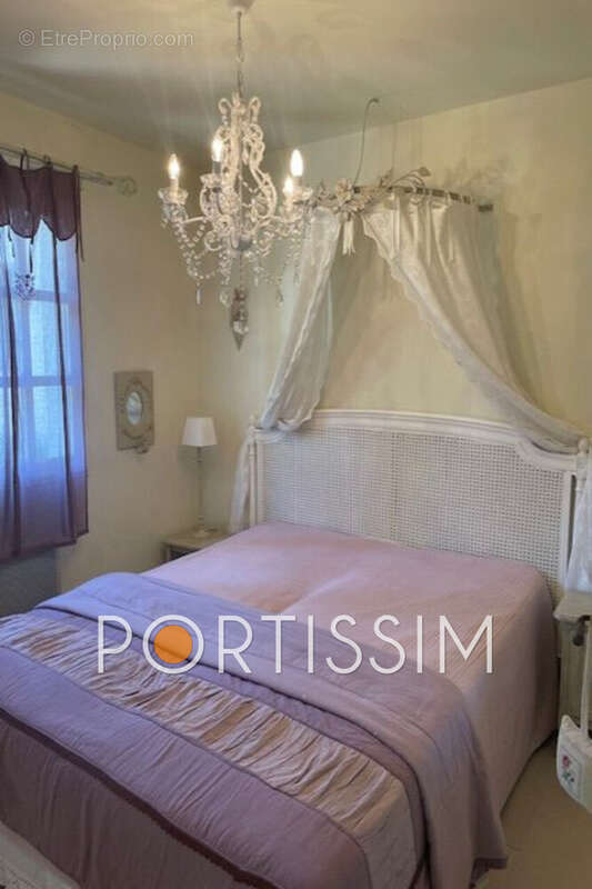 Maison à CASTELLANE