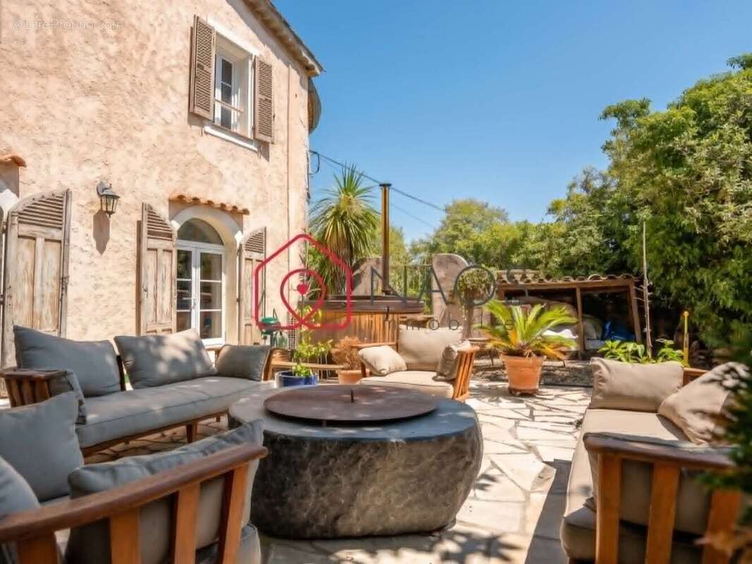 Maison de charme piscine, garage proche plages - photo 10