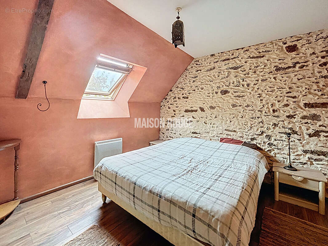 Maison à PLOUER-SUR-RANCE