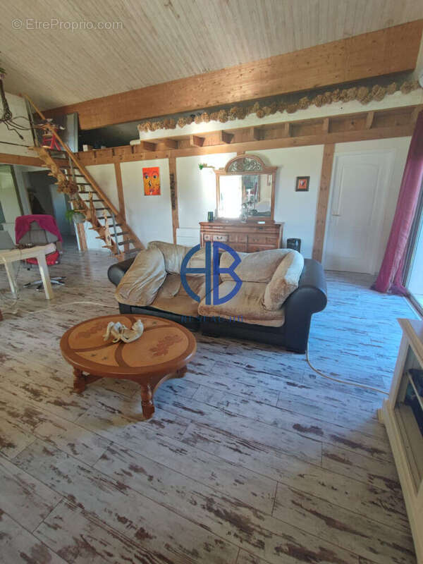 Maison à CASTELCULIER