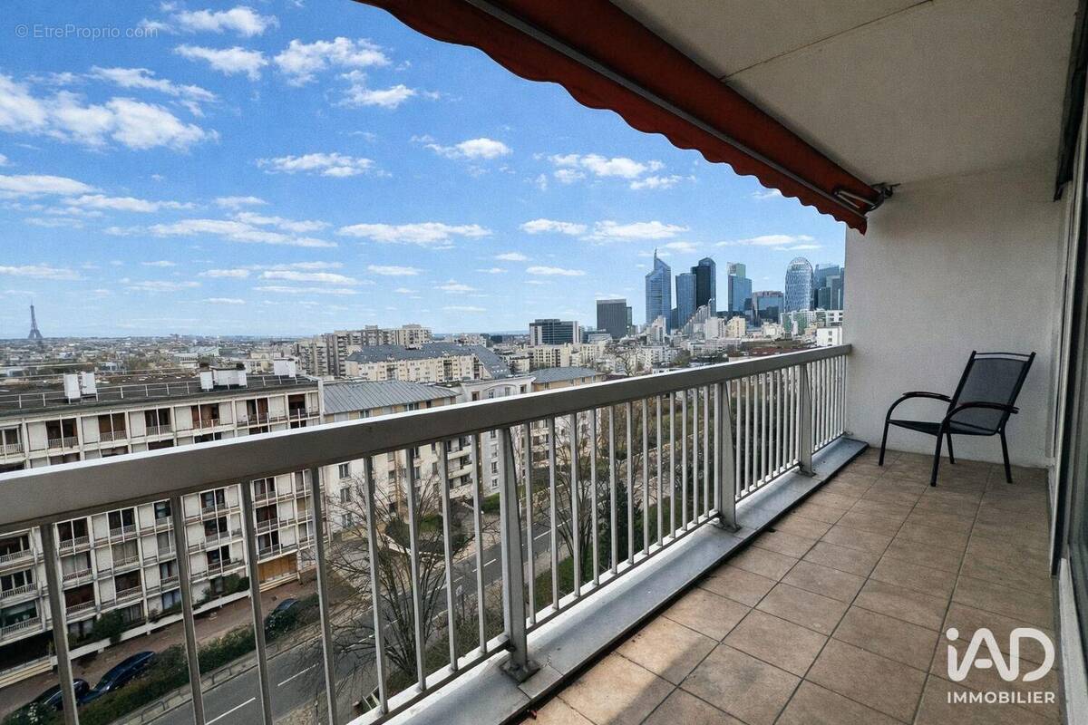 Photo 1 - Appartement à COURBEVOIE