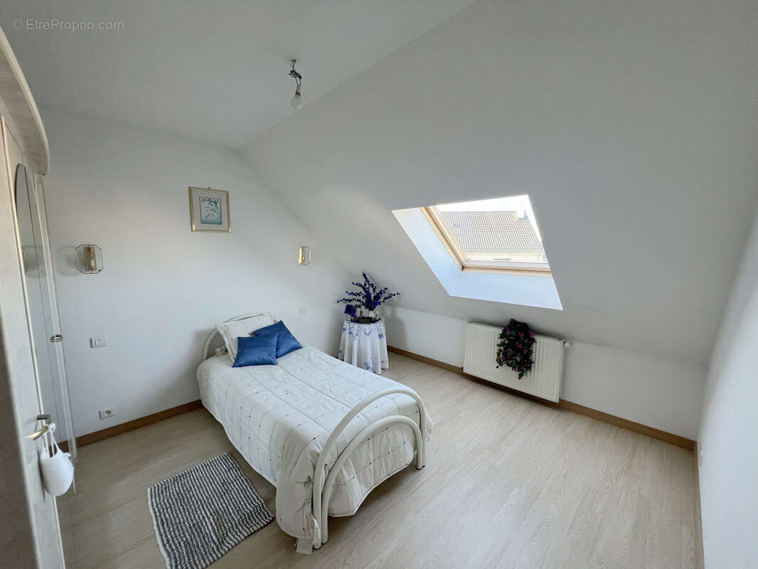 Maison à PONTAULT-COMBAULT