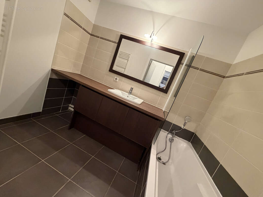 Appartement à JACOU