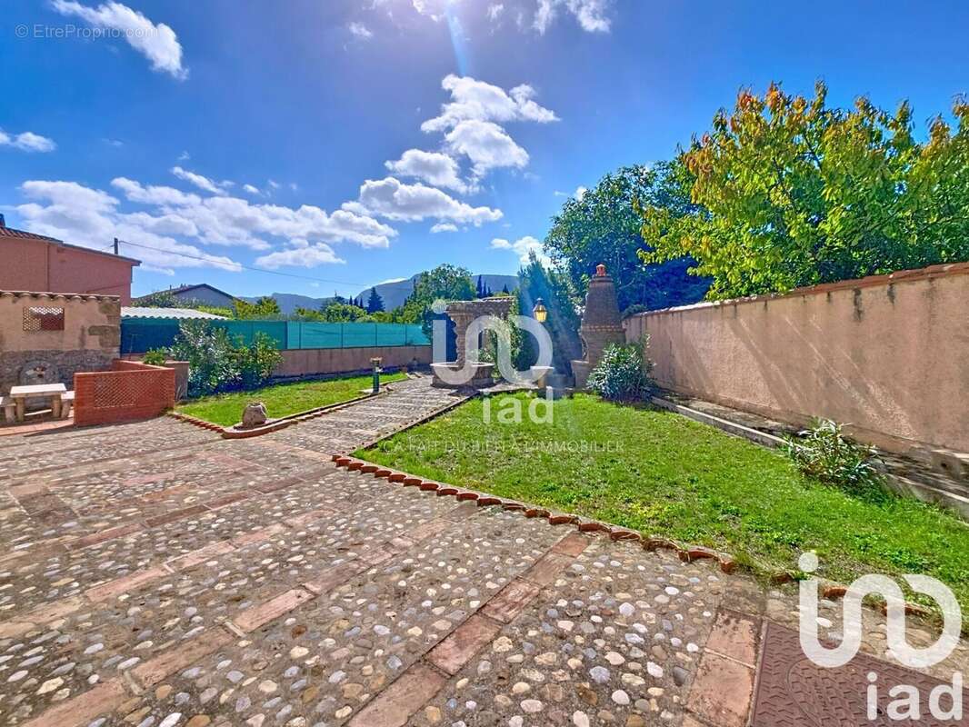 Photo 2 - Maison à CAUDIES-DE-FENOUILLEDES