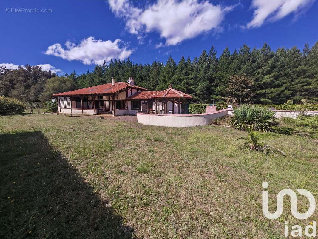 Photo 3 - Maison à LUXEY